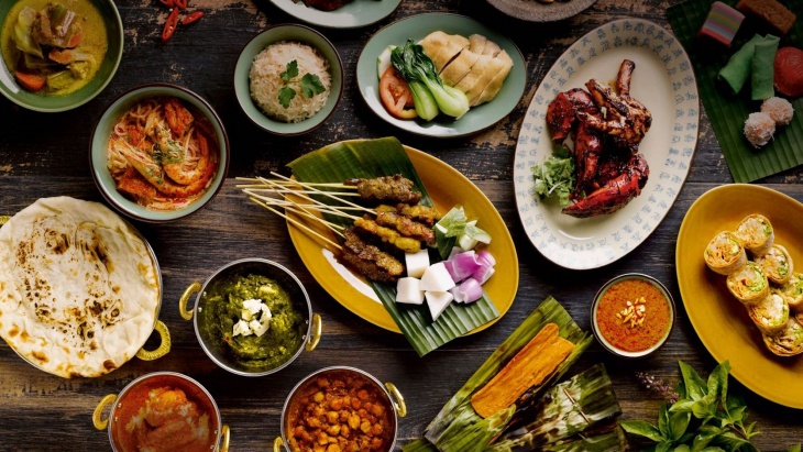 A variety of Singapore local dishes on a table