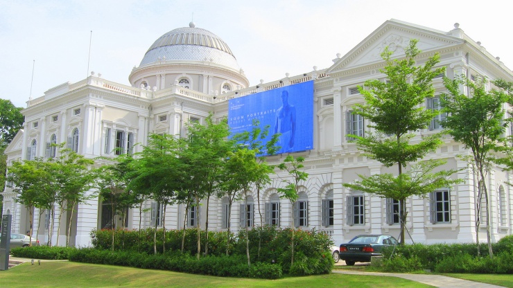 싱가포르 국립 박물관의 넓은 정면
