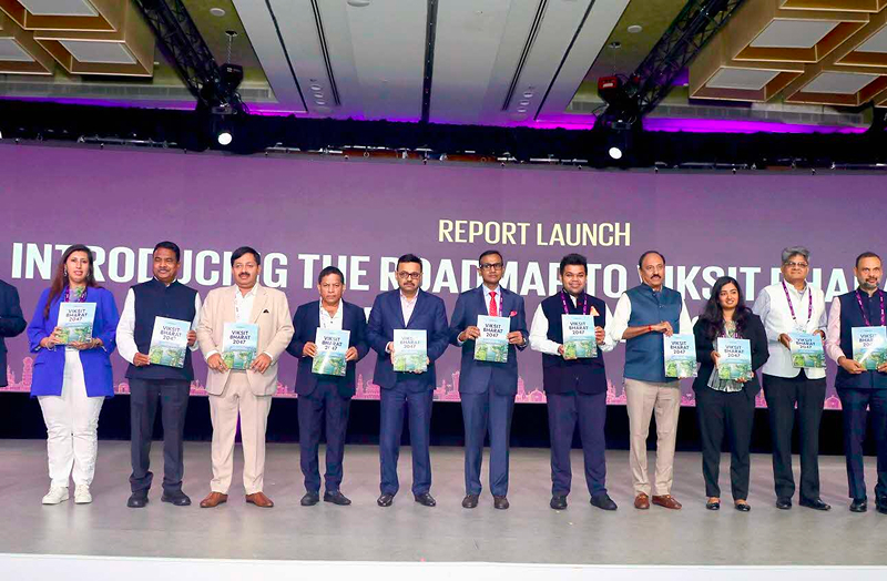 Speaker on podium addressing attendees and industry leaders at Singapore Airshow 2022 Sustainability event