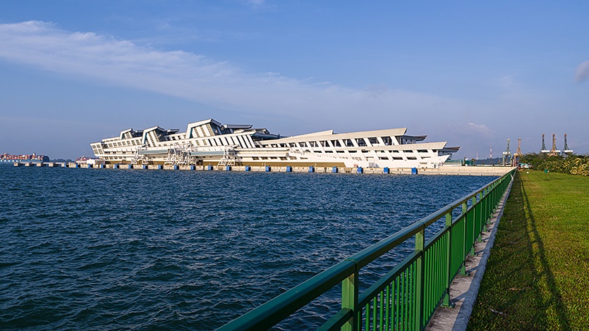 cruise centre marina bay