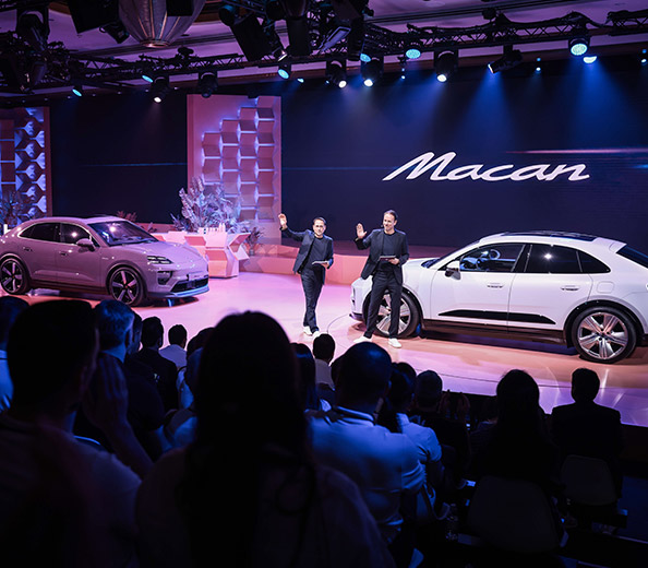 /content/dam/mice2-0/why-singapore/success-stories/porsche-global-dealer-launch-event/thumbnail-desktop-594x520.jpg