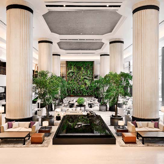  Shangri La Singapore, A Luxury Hotel