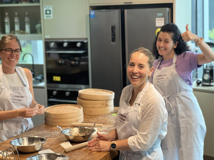 Commune kitchen - cooking activity