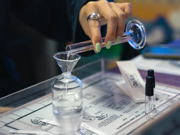 Oh La Lab - DIY perfume lab