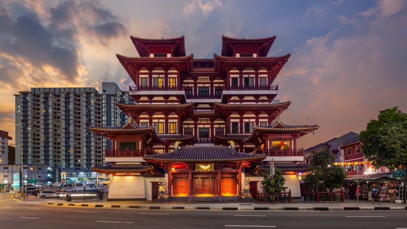 Buddha Tooth Relic Tempel zur goldenen Stunde