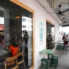 Weitwinkelaufnahme der Tiong Bahru Bakery