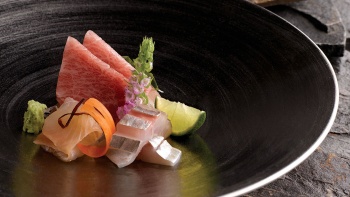 Close-up shot of sashimi served at Shinji by Kanesaka