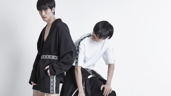 2 male models in Depression fashion wear.