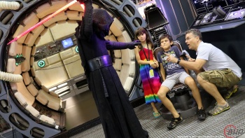 Darth Vader dan semua hal Star Wars di Singapore Toy Game and Comic Convention 2017. 
