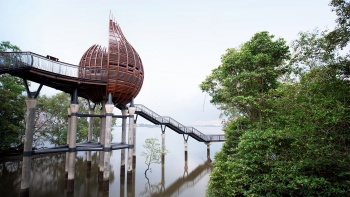 Observation Pod di Sungei Buloh Wetland Reserve.