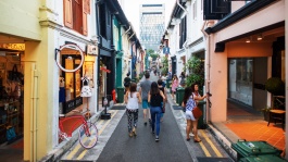 Lorong pertokoan di Haji Lane.