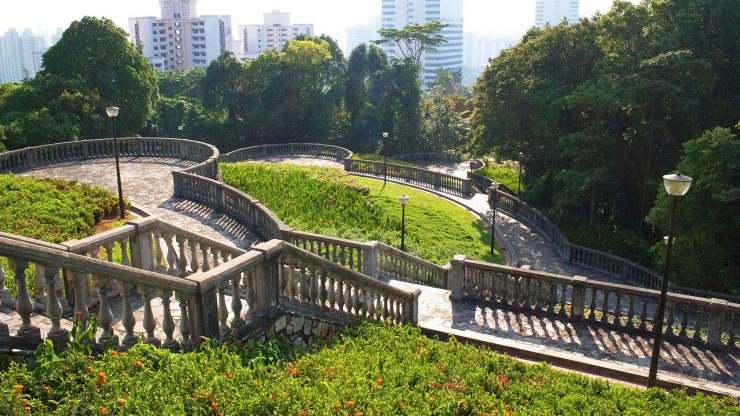 서던 릿지의 평온함으로 도시의 분주함을 잠시 잊어보세요. 