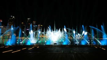 Beautiful Spectra light and water show by Marina Bay Sands®