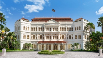 Shot of the exterior view of Raffles Hotel