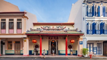 ด้านหน้า Cundhi Gong Temple (วัดกึนฉี่กง) ที่ถนน Keong Saik