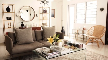 Bên trong showroom của Ling Wu.