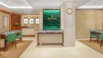 Bạn sẽ tìm thấy bộ sưu tập đồng hồ Rolex phong phú nhất đảo quốc ở Kee Hing Hung trong Chinatown.