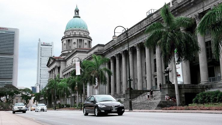 Tòa án Tối cao cũ (Old Supreme Court) được xây dựng vào thời kỳ Đại suy thoái (Great Depression).